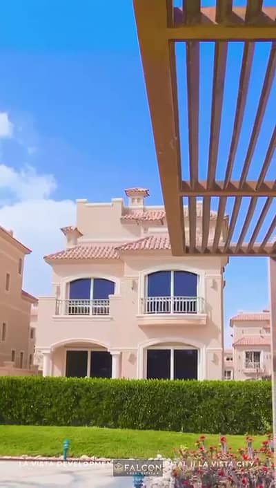 فيلا منفصلة كلاسيك للبيع استلام فوري متشطب بالكامل في اميز لوكيشين في العاصمة الادارية مباشرة علي الدائري الاوسطي ومحور بن زايد