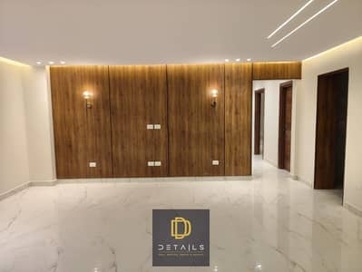 For Rent in Al Khamayel – Ground Floor Apartment with 165 sqm Landscaped Garden | 155 sqm | 3 Bedrooms | Prime Location
