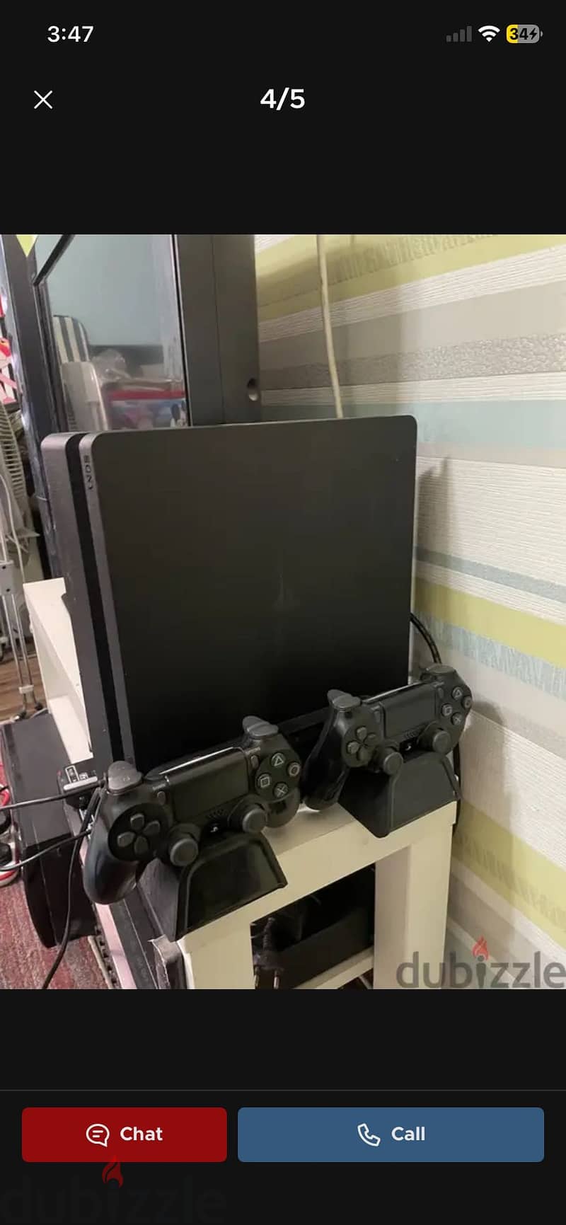PlayStation 4 slim 4