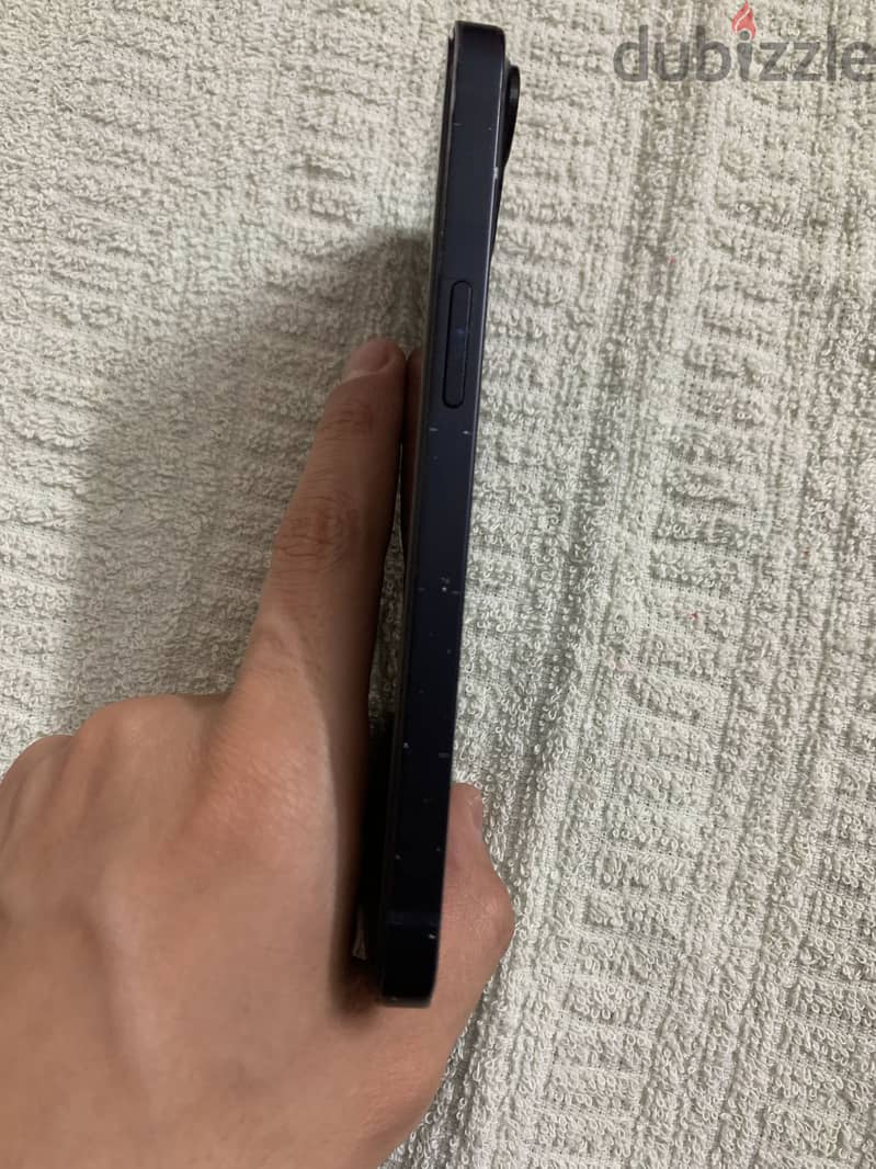 iPhone 13 128 100% 7