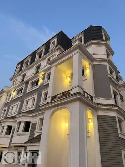 165m Prime Location on Lake View Apartment with Garden for Sale in Mountain View I-City New Cairo
