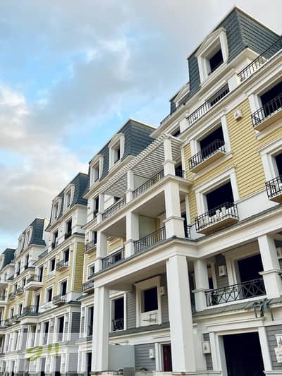 Prime location Apartment corner  140 m for sale In Mountain view 1.1 New Cairo