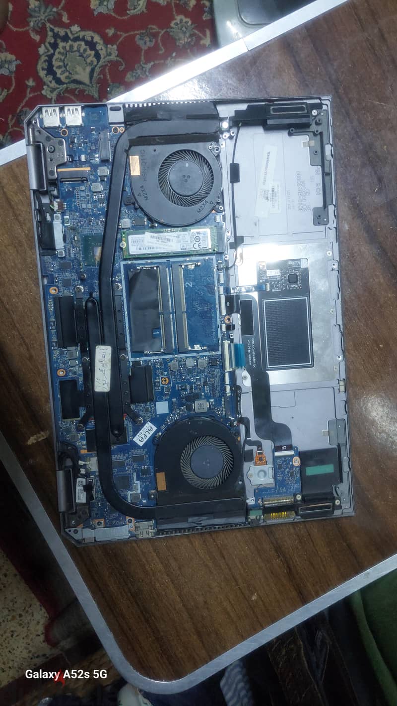 لاب hp zbook 1