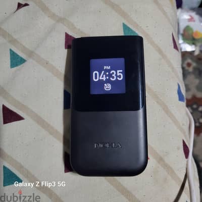 Nokia 2720 Flip