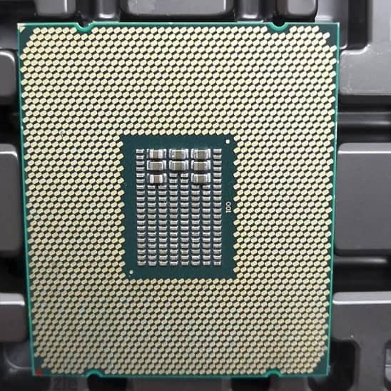 Intel Xeon E5-1680v4 8 Cores & 16 Threads 1