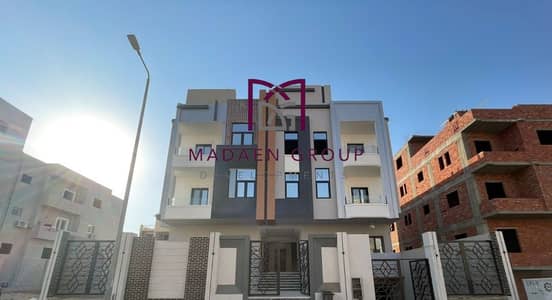 193 square meters apartment, great deal, third floor, installment over a year and a half, last unit
