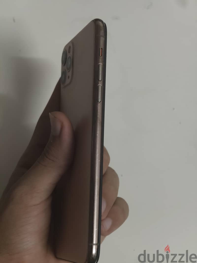 Apple - iPhone 11 Pro Max 1