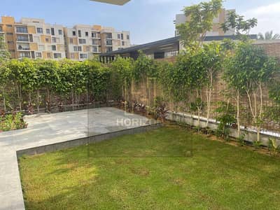 شقة بحديقه مفروش 3 غرف + ناني ايجار في إيستاون سوديك القاهرة الجديدة Apartment rent Eastown Sodic