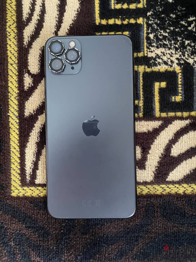 Apple - iPhone 11 Pro Max 1