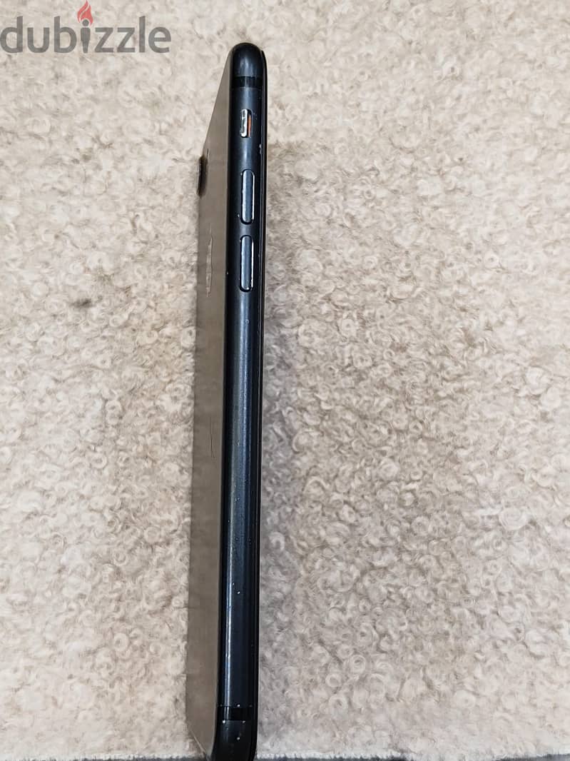 Apple - iPhone 7 2