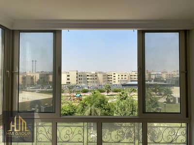 Apartment for rent, half-furnished with a fully equipped kitchen and water heaters, in the First Settlement near Public Security.