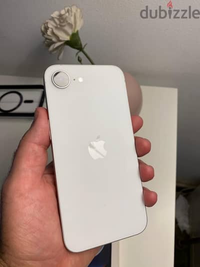 Apple - iPhone 16e