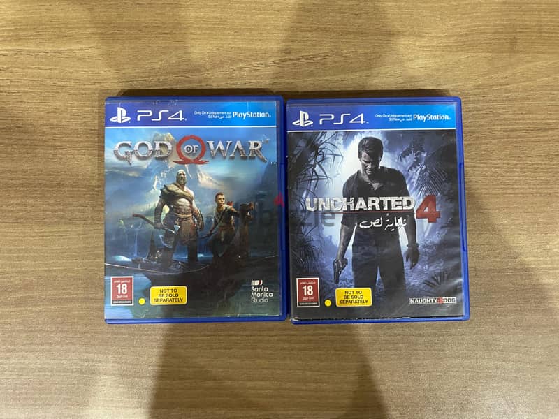 PlayStation 4 Slim 4