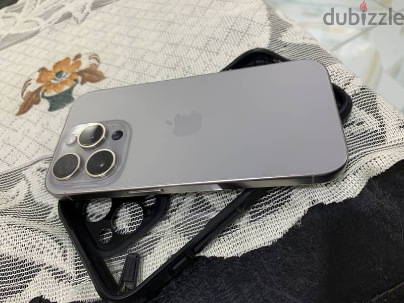 Apple - iPhone 15 Pro 1