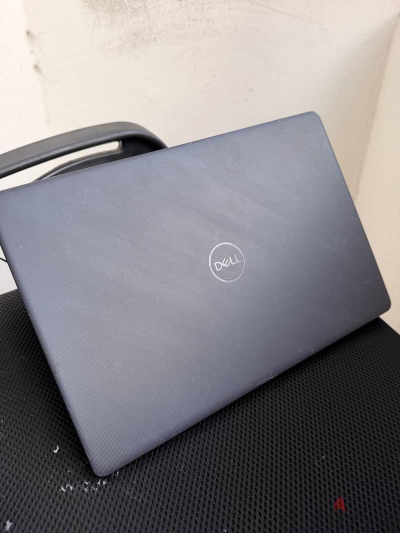 DELL VOSTRO 3500 2