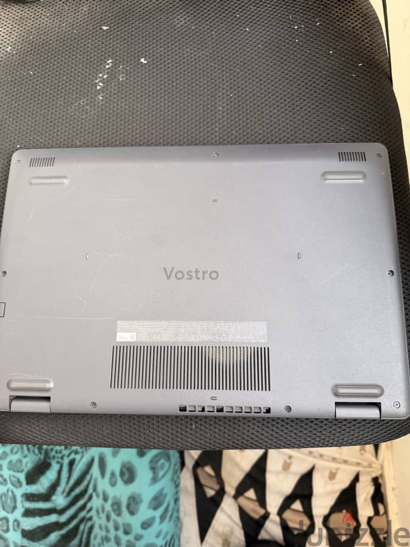 DELL VOSTRO 3500 4