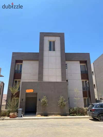 Chalet 3 Rooms Immediate Delivery for Sale Resale in Mountain Resort - Ain Sokhna