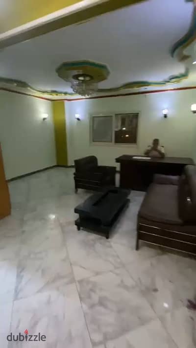 شقة للايحار السكني بمدينة نصر بالمنطقة التاسعة امام نادي باب مدينة نصر للاسكان والتعمير