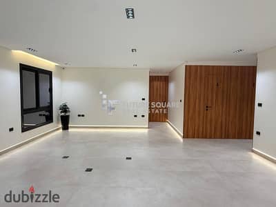 Unique administrative office of 180 sqm, air-conditioned for rent in Raihana Plaza, Zahraa Maadi