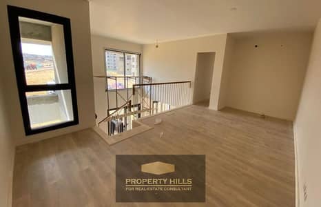 APARTMENT IN PRIM LOCATION WITH SPECIAL VIEW AND PRICE