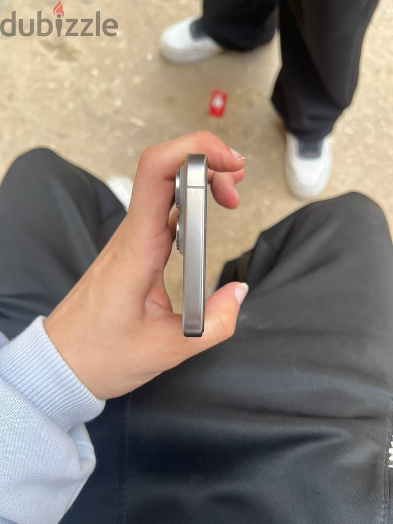 Apple - iPhone 15 Pro Max 2