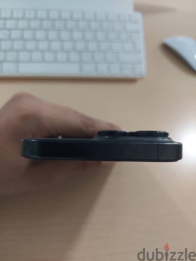 Iphone 15 pro max 6