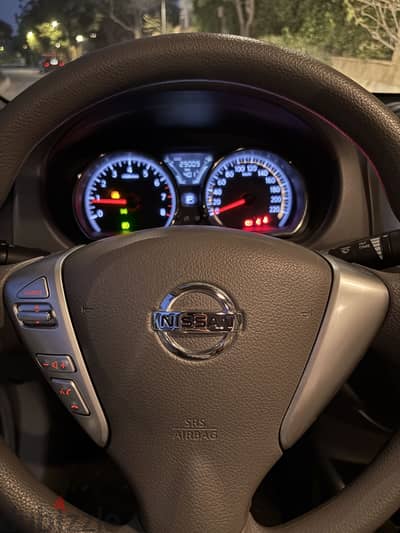 Nissan Sunny 2019