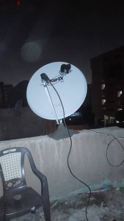 فنى دش وكهرباء وكميرات مراقبه ظبط وتركيب