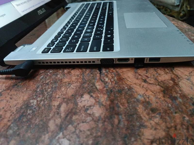 ASUS VivoBook S550CA Touch Screen Core i5 2