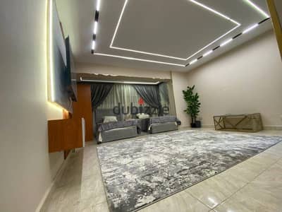 Luxury VIP Studio for Daily, Weekly & Monthly Rent | First Occupancy | Brand-New Building | Ultra Super Lux | Main Abbas El Akkad Street | Nasr City |