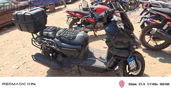 لو بتدور على X-Road 150 موديل حديث، عداد قليل، رخصة طويلة،