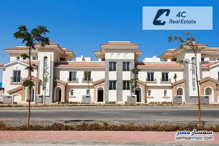 VILLA TWINHOUSE READY TO MOVE - FULLY FINISHED- PRIME LOCATION - OPEN VIEW - FOR SALE IN AL MAQSED