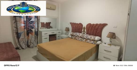 Furnished apartment for rent in New Maadi near Carrefour, Algeria Street, fully air-conditioned, Wi-Fi, natural gas, second floor, consisting of two bedrooms, reception, bathroom, and kitchen, upscale and quiet location. For contact: 01008870548