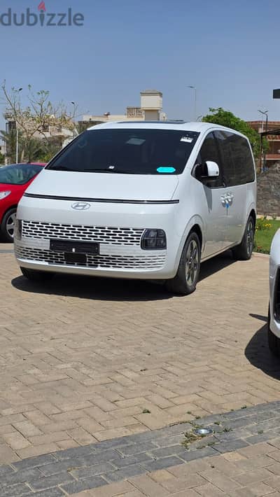 Hyundai Staria 2025