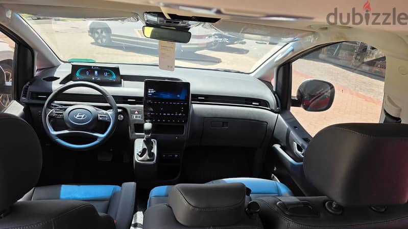 Hyundai Staria 2025