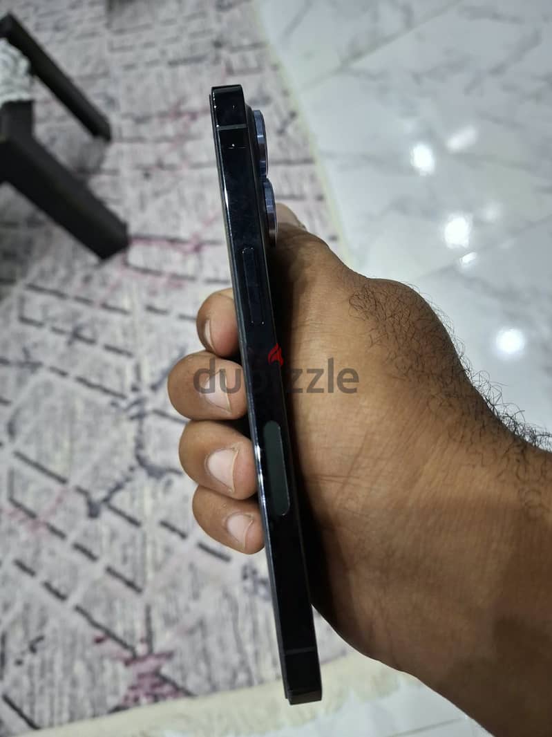 آبل - آيفون 13 برو 4
