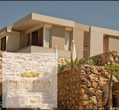 stand alone  villa for sale in Marsa Bagoush at the lowest price on the market, ready for viewing.