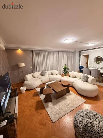 دوبلكس مفروش للإيجار 4 غرف - ويست تاون سوديك الشيخ زايد Furnished Duplex for Rent - Westown Sodic, Sheikh Zayed