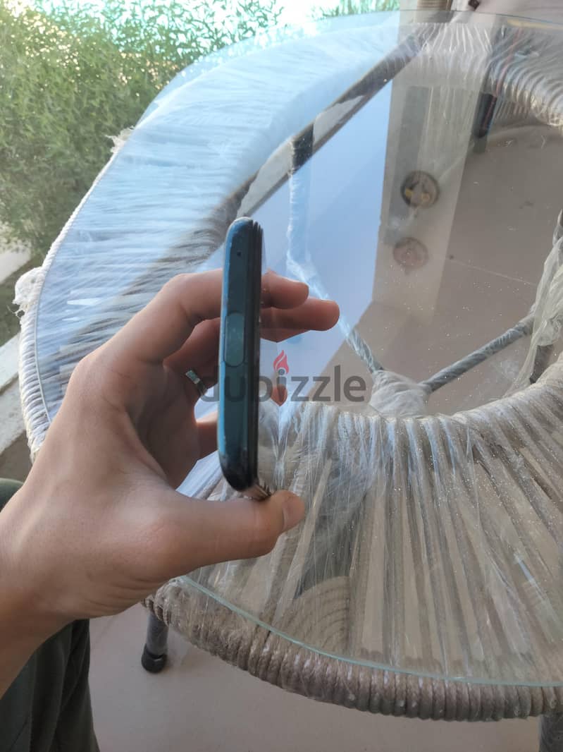 OPPO Reno2 F 4