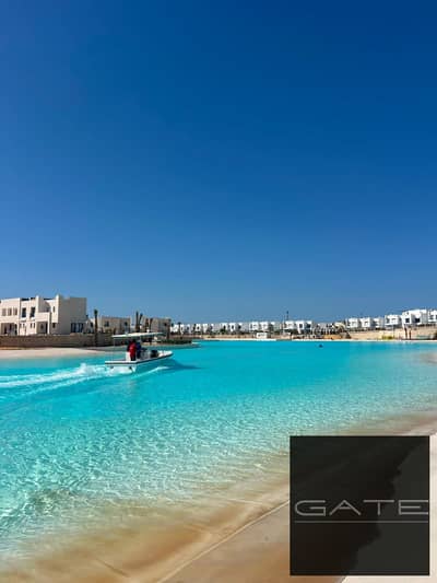 فرصة مميزة للبيع – تاون هاوس في ماونتن فيو راس الحكمة   المرحلة: Crete | برايم لوكيشن | دايركت لاجون