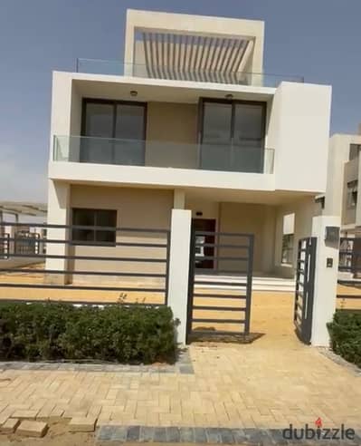 Villa 450m Standard Alwan in Compound Al-Marasem Fifth Square )