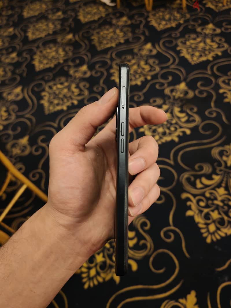 اوبو ايه 98 5 جي 1