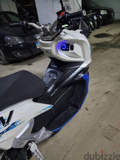 للبيع سكوتر دايون Dayun T-Adv 200