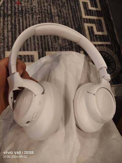 سماعه JBL