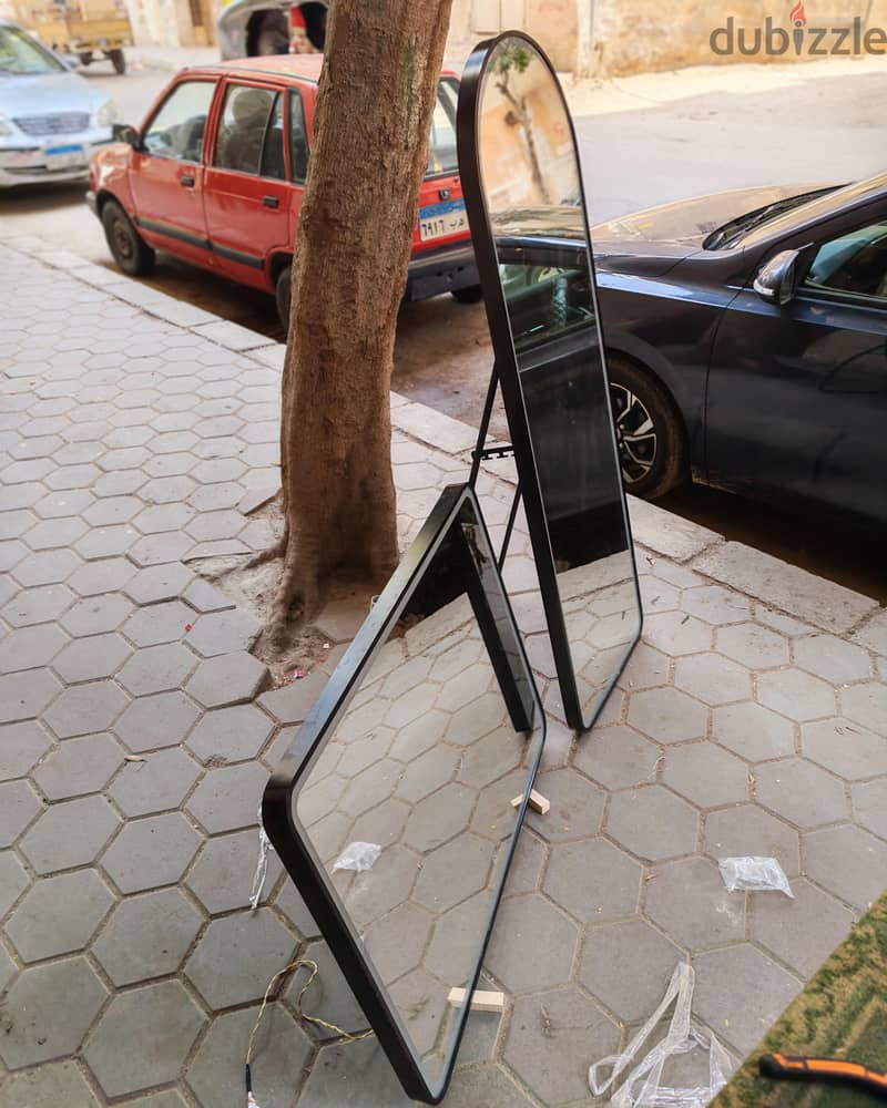mirror led 4