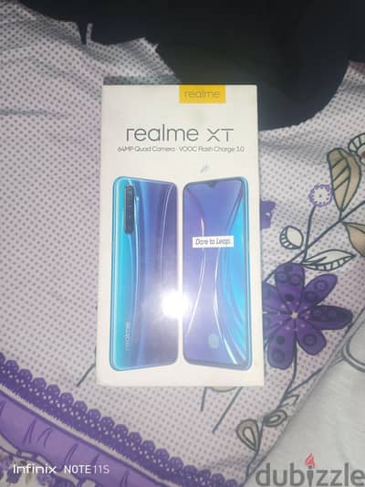 Realme XT