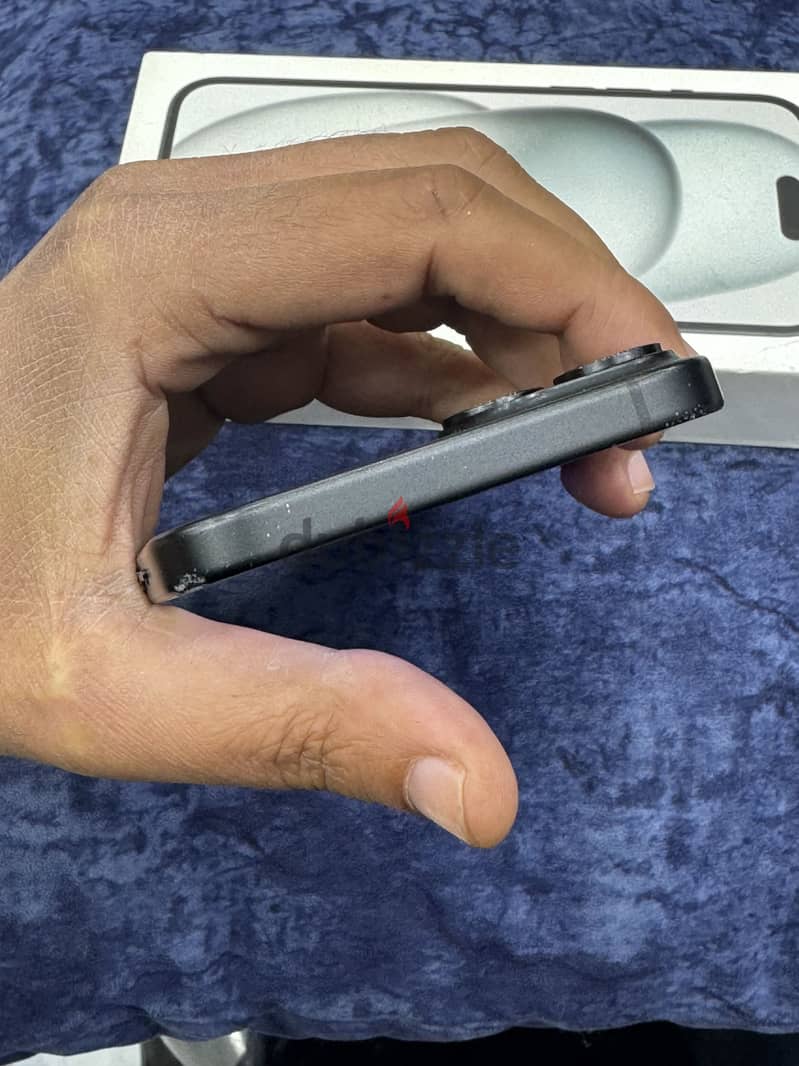 آبل - آيفون 15 بلس 1