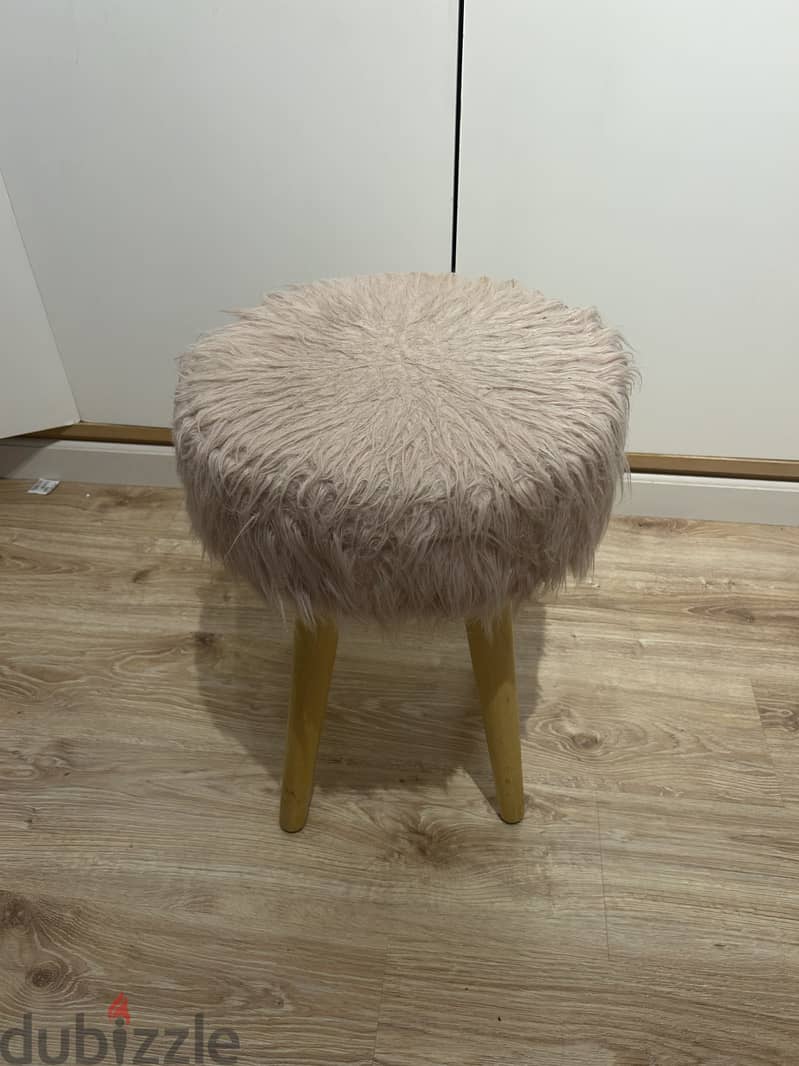 Cute Faux Fur Stool 1