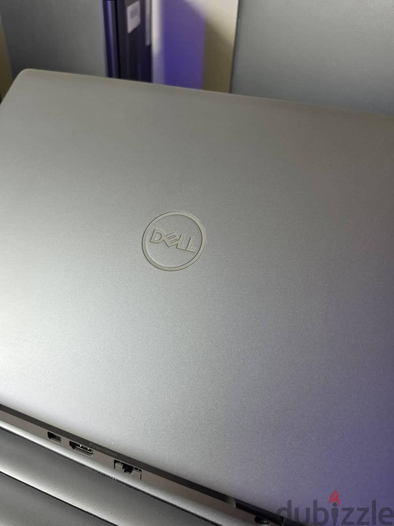 Dell Precision 7550 2