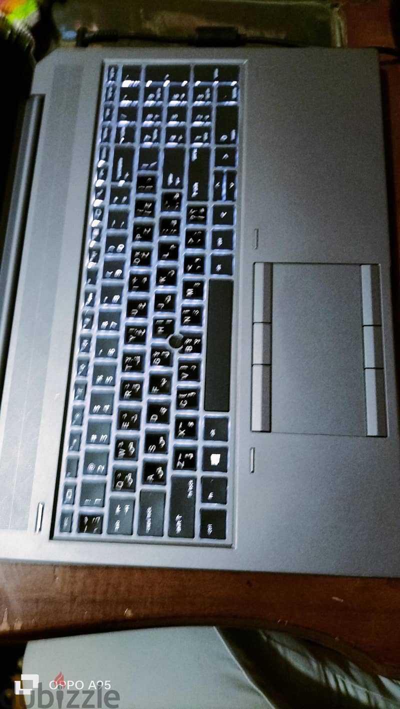 hd Z book Cor i7 G5 6